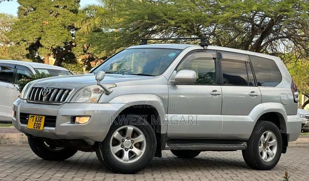 Toyota Land Cruiser Prado 2007 Silver