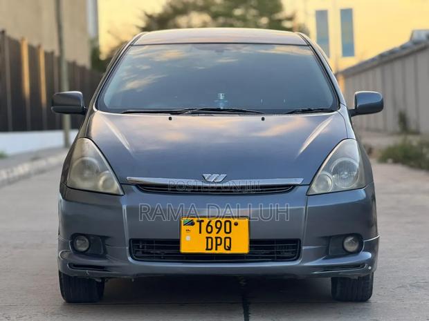 Toyota Wish 2003 Gray