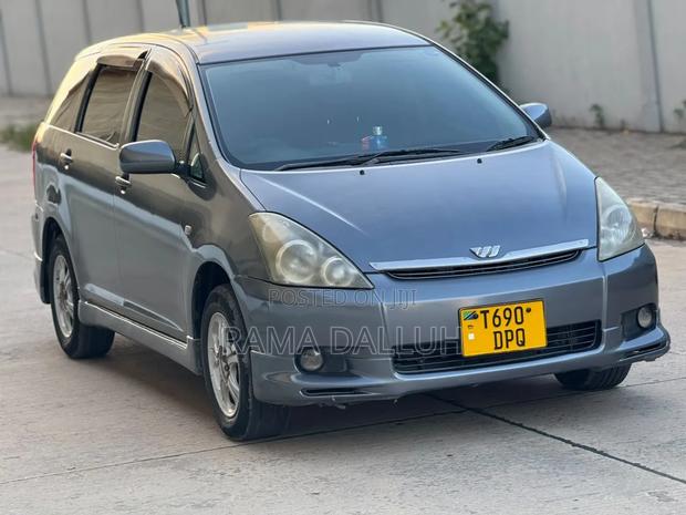 Toyota Wish 2003 Gray