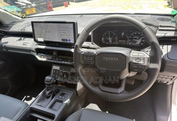 New Toyota Hilux 2026 White