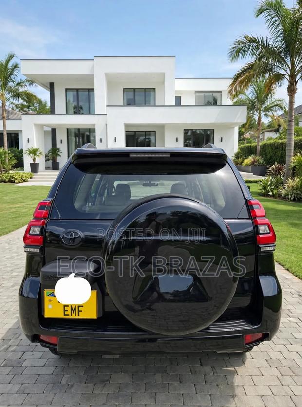 Toyota Land Cruiser Prado 3.0 TD 2012 Black
