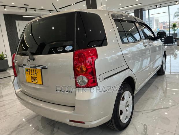 Toyota Corolla Spacio 1.5 X G-edition 2005 Silver