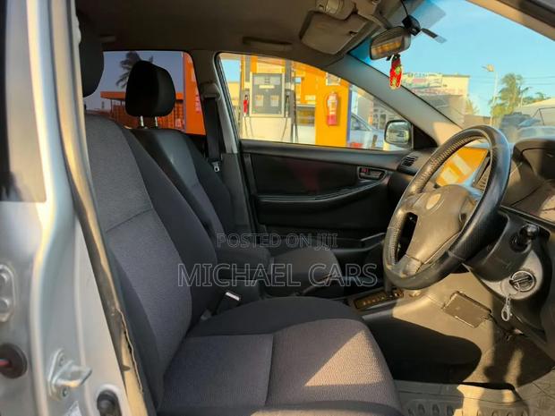 Toyota Allex 2003 Silver