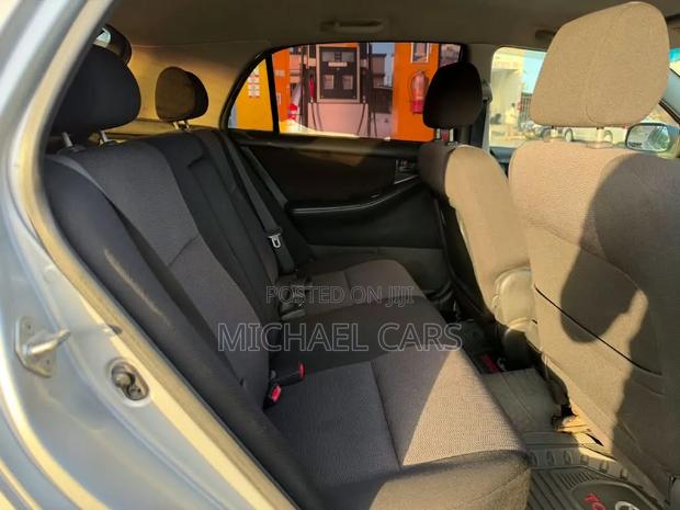 Toyota Allex 2003 Silver