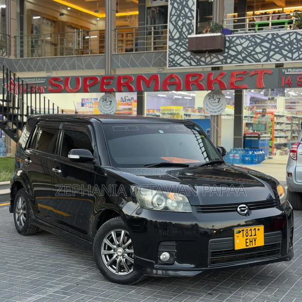 Toyota Corolla Rumion 2009 Black
