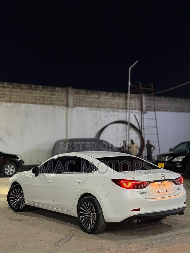 Mazda Atenza 2016 White
