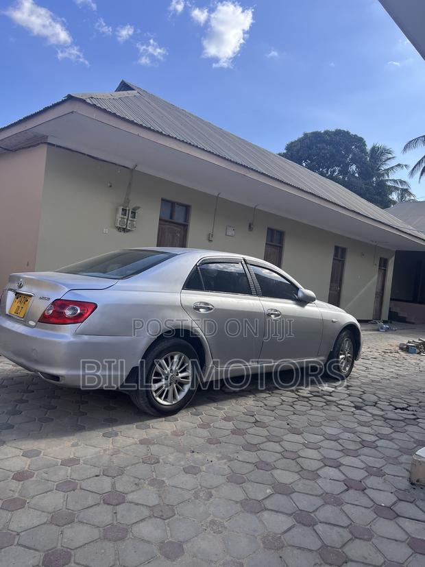 Toyota Mark X 2006 Silver