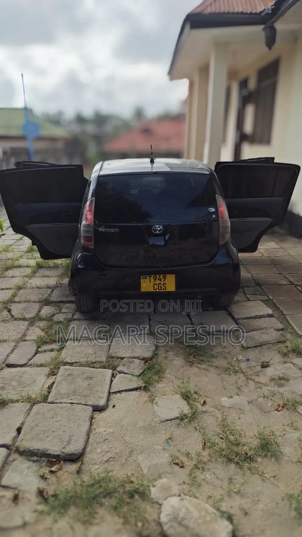 Toyota Passo 1.0 AWD 2005 Black