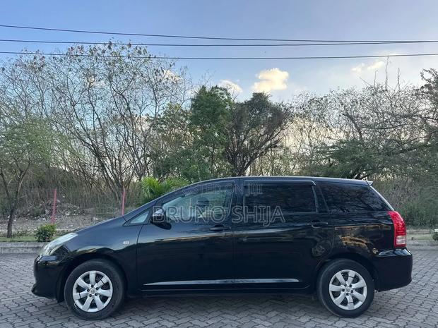 Toyota Wish 2006 Black
