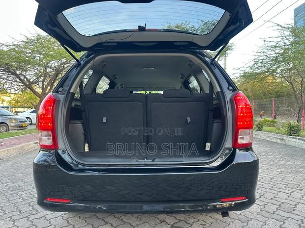 Toyota Wish 2006 Black