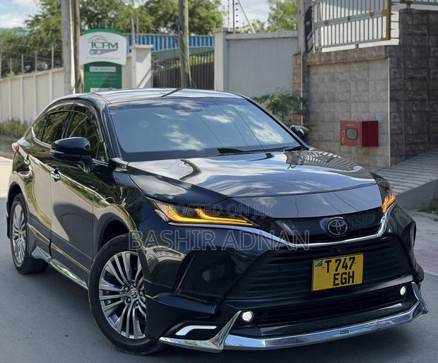 Toyota Harrier 2021 Black