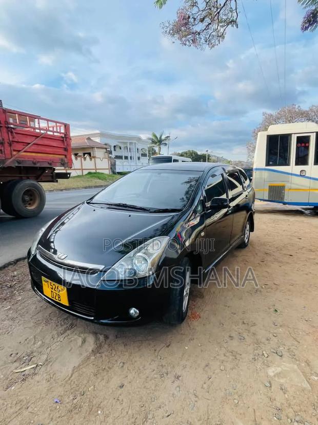 Toyota Wish 2006 Black