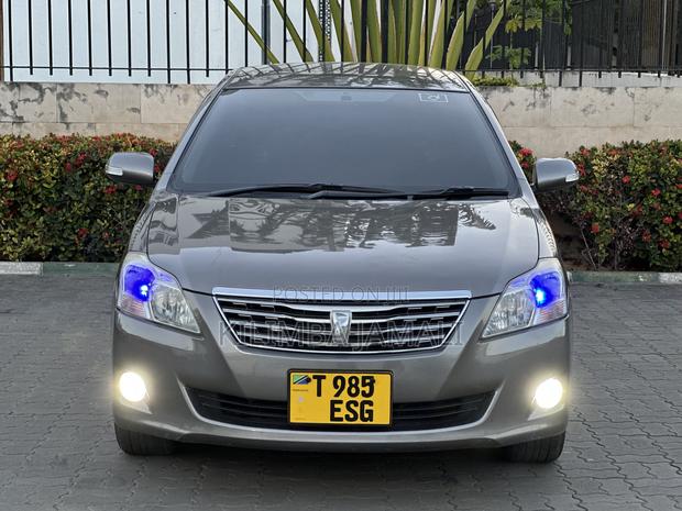 Toyota Premio 2010 Gray