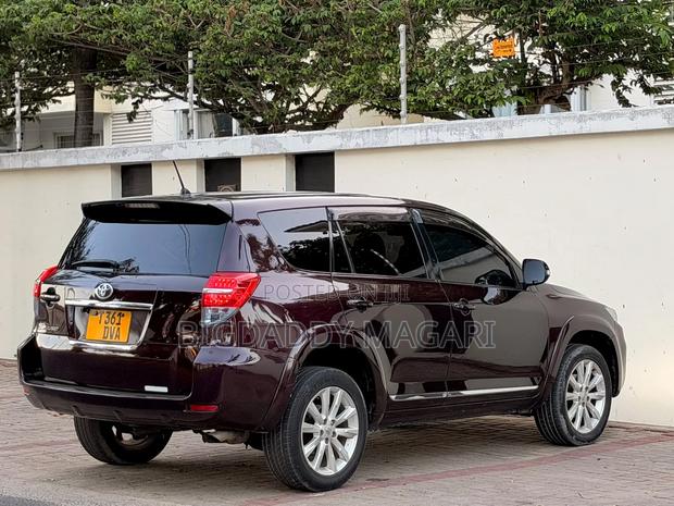 Toyota Vanguard 2009