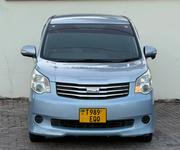 Toyota Noah 2010 Blue for sale