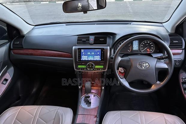 Toyota Premio 1.5 FWD 2010 Gray
