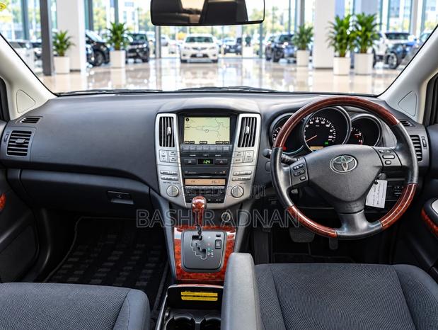Toyota Harrier 2010 White