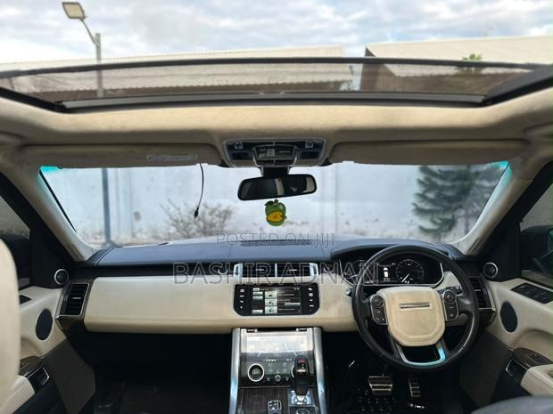 Land Rover Range Rover Sport 2016 Gold