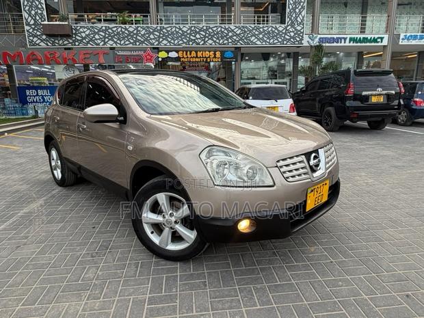 Nissan Dualis 2010 Silver