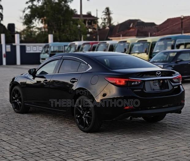 Mazda Atenza 2015 Black