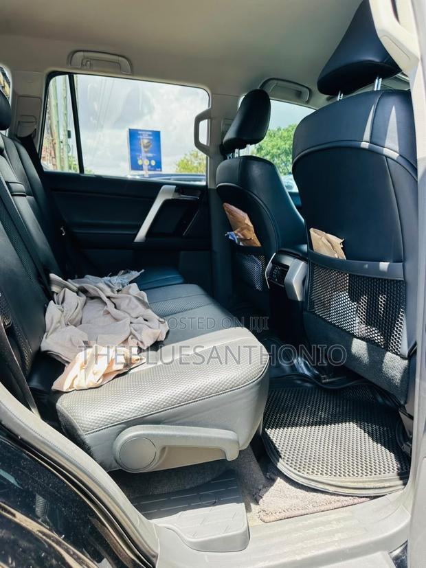 Toyota Land Cruiser Prado 2012 Black