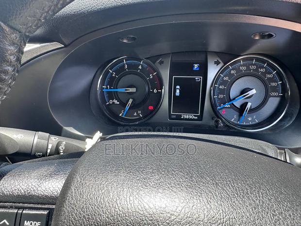 Toyota Hilux Revo Double Cab Deisel 2.4 AWD 2021 Gray