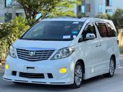 Toyota Alphard 2010 Off white for sale