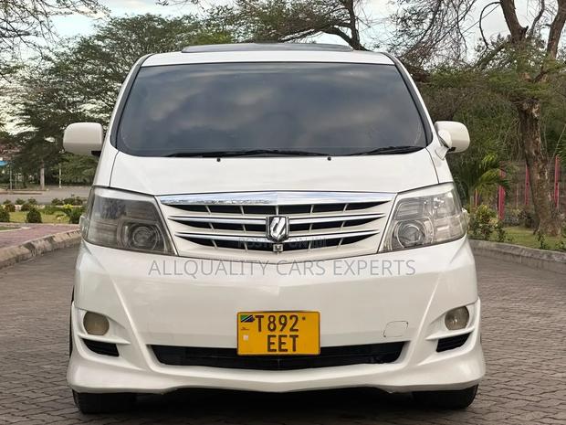 Toyota Alphard 2006 White