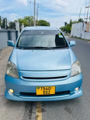 Toyota Raum 2004 Blue for sale