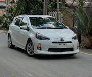 Toyota Aqua 2012 Off white for sale