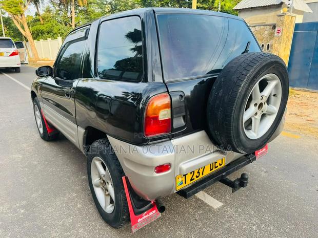 Toyota RAV4 Cabriolet 1998 Blue