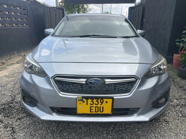 Subaru Impreza 2017 Silver