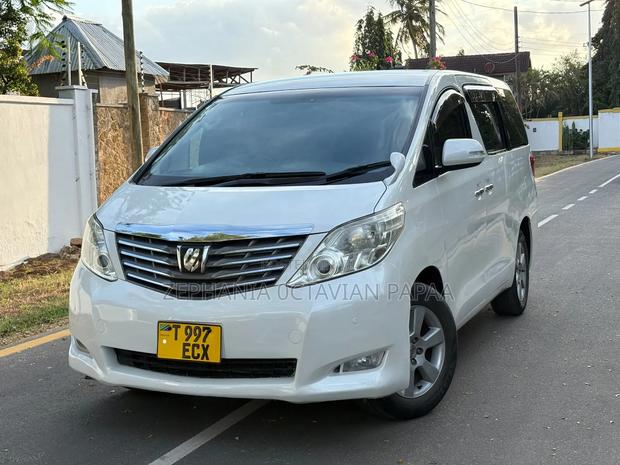 Toyota Alphard 2008 White