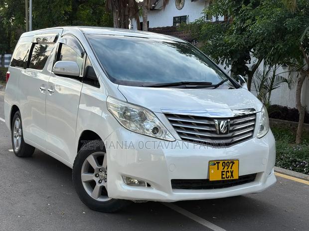 Toyota Alphard 2008 White