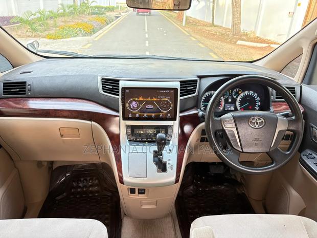 Toyota Alphard 2008 White