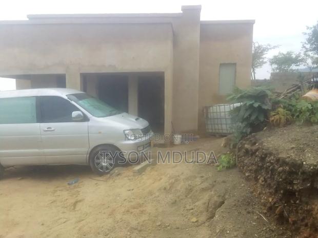 Toyota Noah 2.0 FWD (8 Seater) 2001 Silver