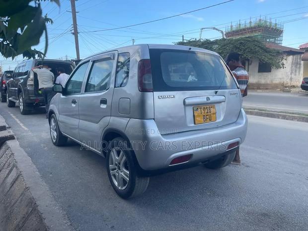 Suzuki Swift 2004