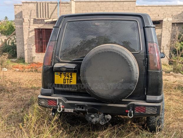Land Rover Discovery 2007 Black