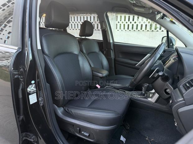 Subaru Forester 2014 Black