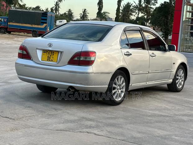 Toyota Brevis 2003 Silver