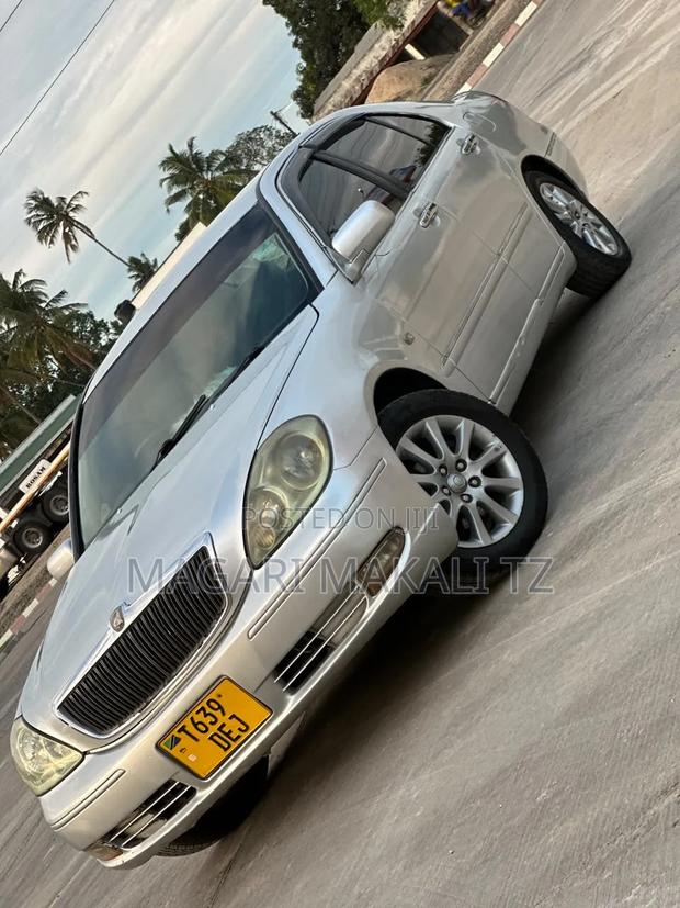 Toyota Brevis 2003 Silver