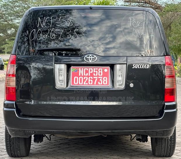 Toyota Probox 2004 Black