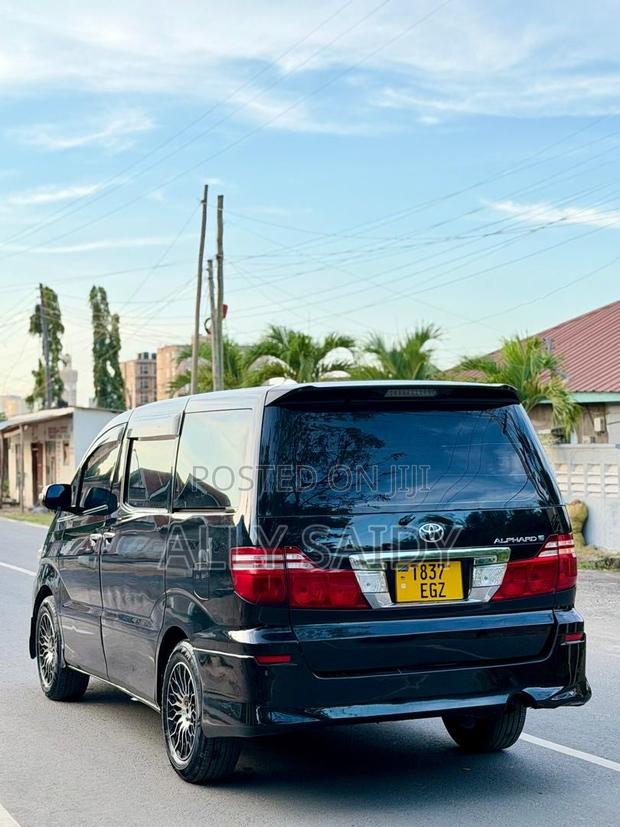 Toyota Alphard 2.4 Hybrid AWD 2006 Black