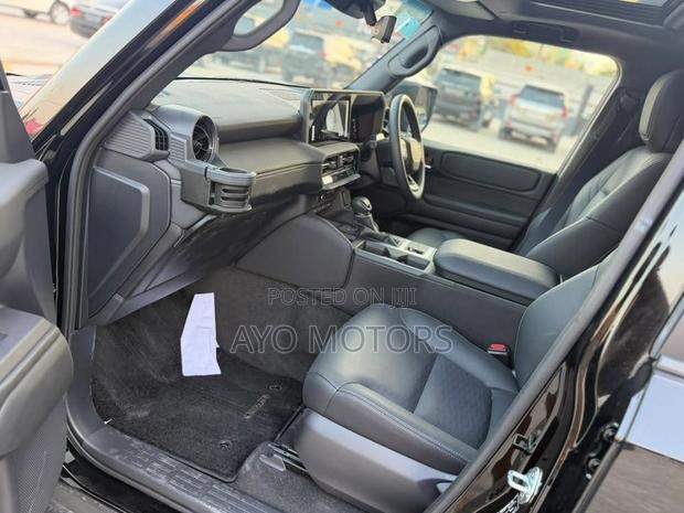 Toyota Land Cruiser Prado 2.7 2025 Black