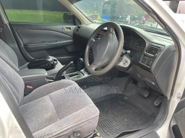 Toyota Carina 2001 White