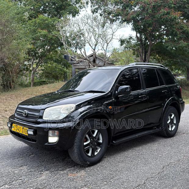 Toyota RAV4 Automatic 2003 Black