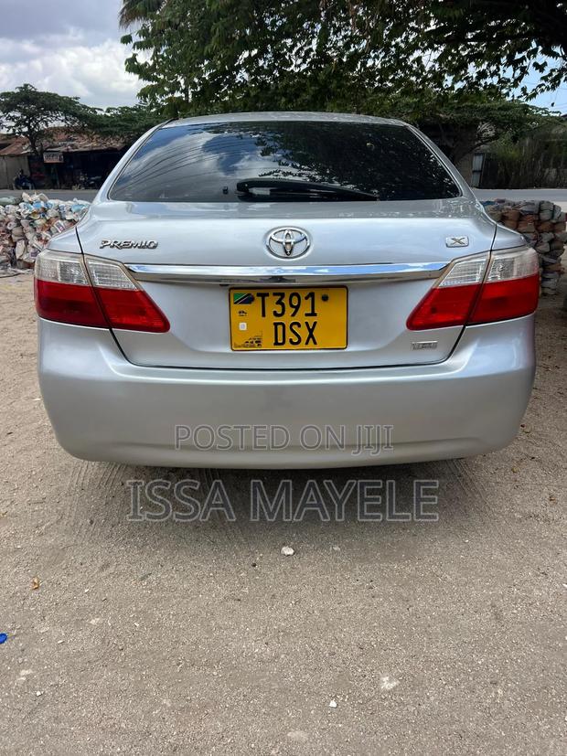 Toyota Premio 2008 Silver