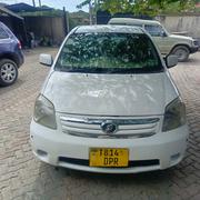 Toyota Raum 2003 White for sale