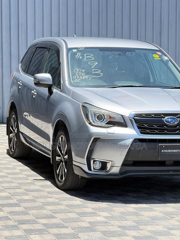 Subaru Forester 2016 Silver