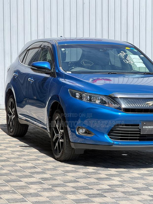 Toyota Harrier 2017 Blue